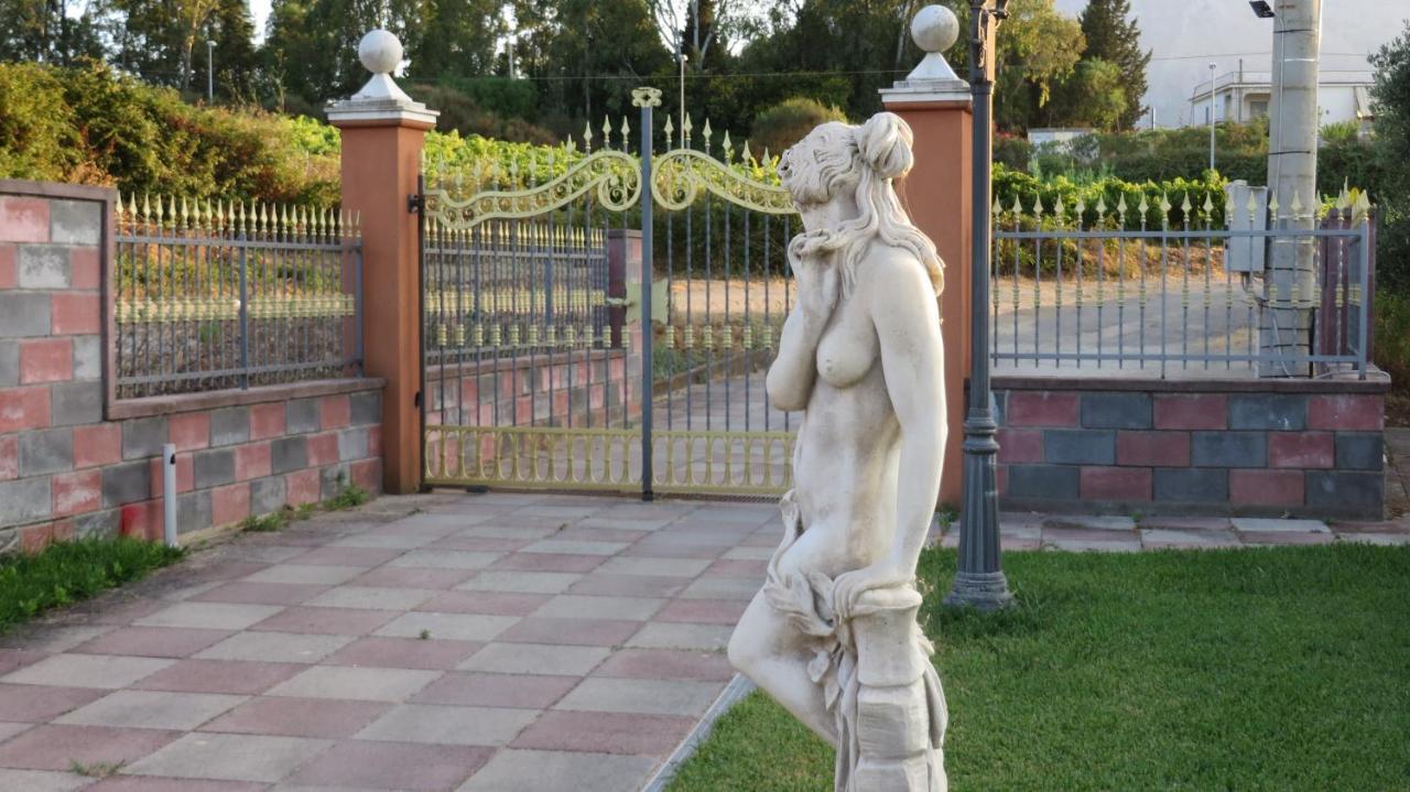 Il Giardino Monticciolo Hotel Castellammare del Golfo Luaran gambar