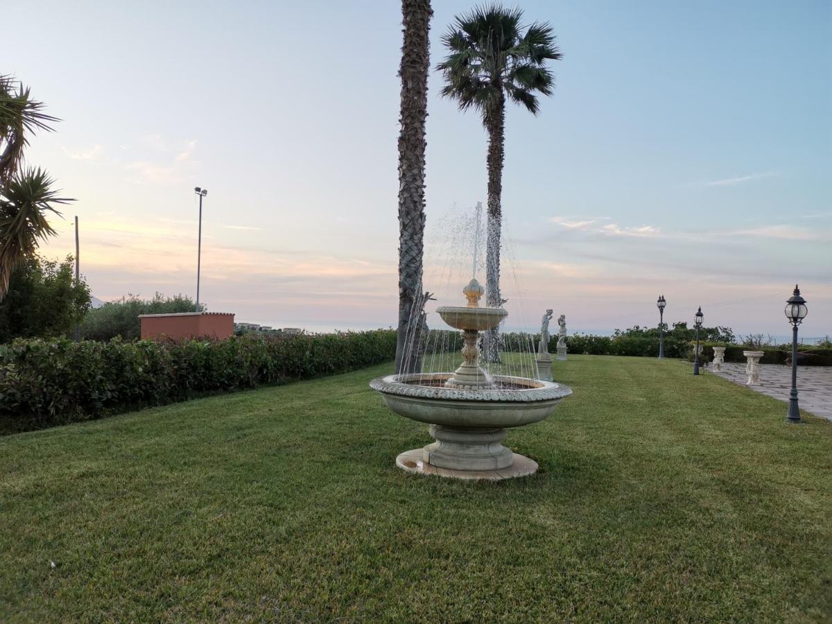 Il Giardino Monticciolo Hotel Castellammare del Golfo Luaran gambar