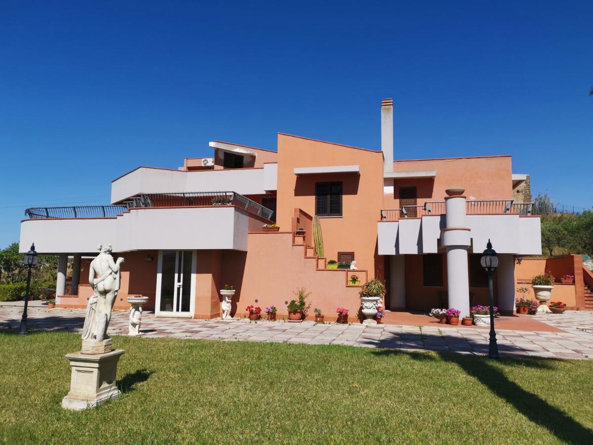 Il Giardino Monticciolo Hotel Castellammare del Golfo Luaran gambar
